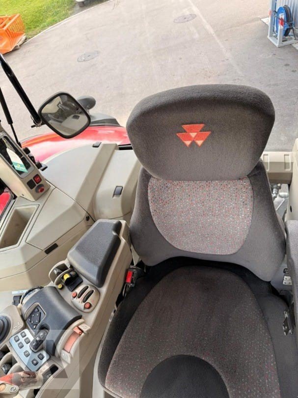 Traktor typu Massey Ferguson 8737, Gebrauchtmaschine v Soyen (Obrázek 2)