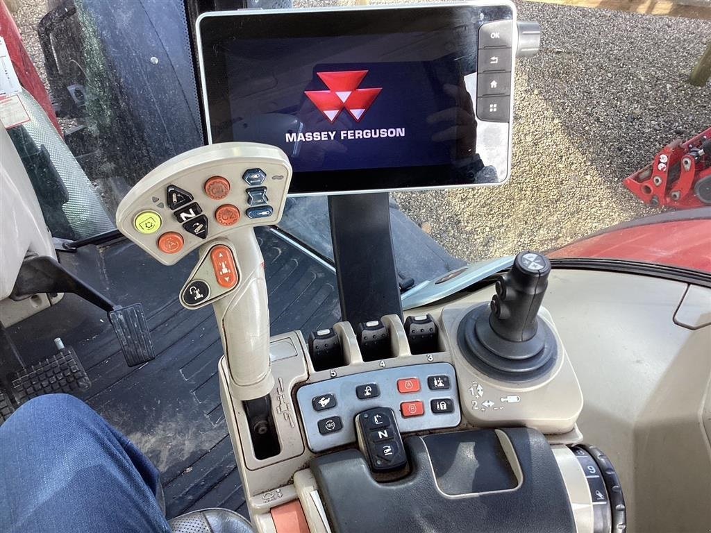 Traktor of the type Massey Ferguson 8740 Dyna VT Exclusive Autoguide-forberedt, Gebrauchtmaschine in Ringe (Picture 7)