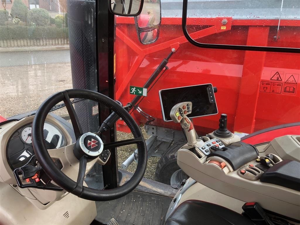 Traktor des Typs Massey Ferguson 8740 Dyna VT Exclusive Novatel RTK autostyring, Gebrauchtmaschine in Ringe (Bild 6)