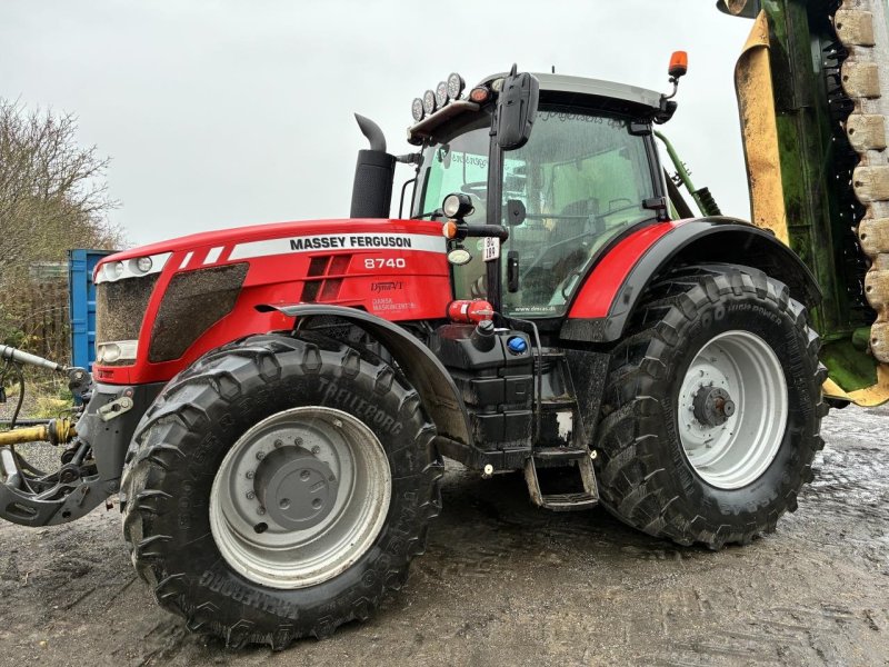 Traktor типа Massey Ferguson 8740 DYNA VT, Gebrauchtmaschine в Egtved