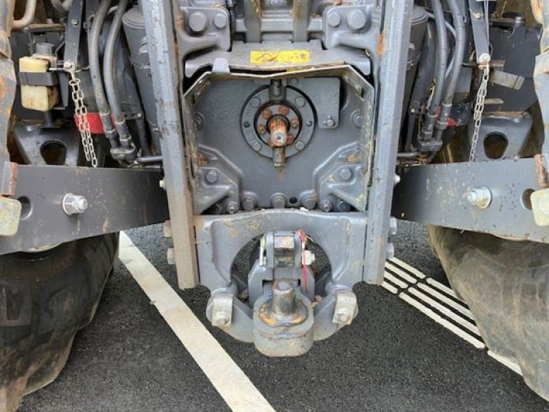 Traktor typu Massey Ferguson 8740 S DVT EXCLUSIVE, Gebrauchtmaschine v POUSSAY (Obrázek 9)