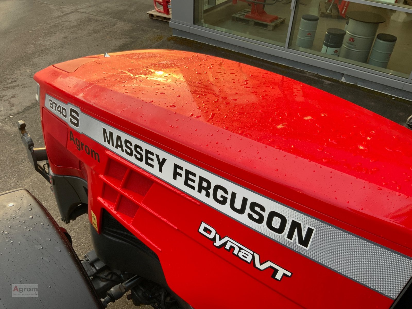 Traktor typu Massey Ferguson 8740 S Dyna VT Exclusive, Gebrauchtmaschine v Herrenberg-Gültstein (Obrázek 20)