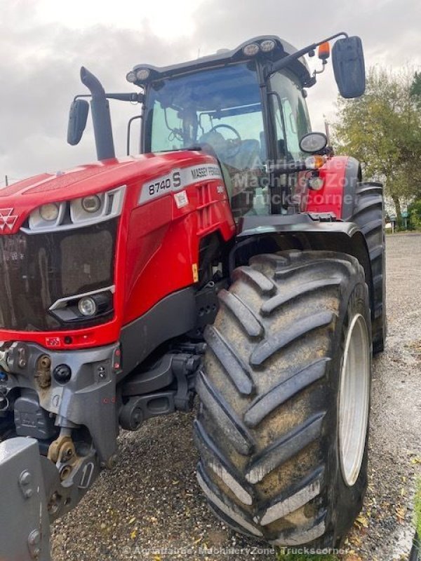 Traktor Türe ait Massey Ferguson 8740 S, Gebrauchtmaschine içinde LOMBEZ (resim 1)