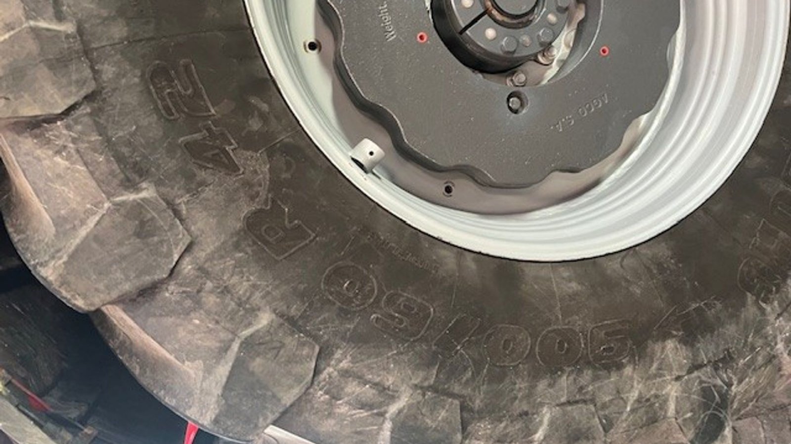 Traktor от тип Massey Ferguson 8740S DYNA VT EXCLUSIVE DK fuld udstyret traktor.  Stor hjul montering, Gebrauchtmaschine в Lintrup (Снимка 4)