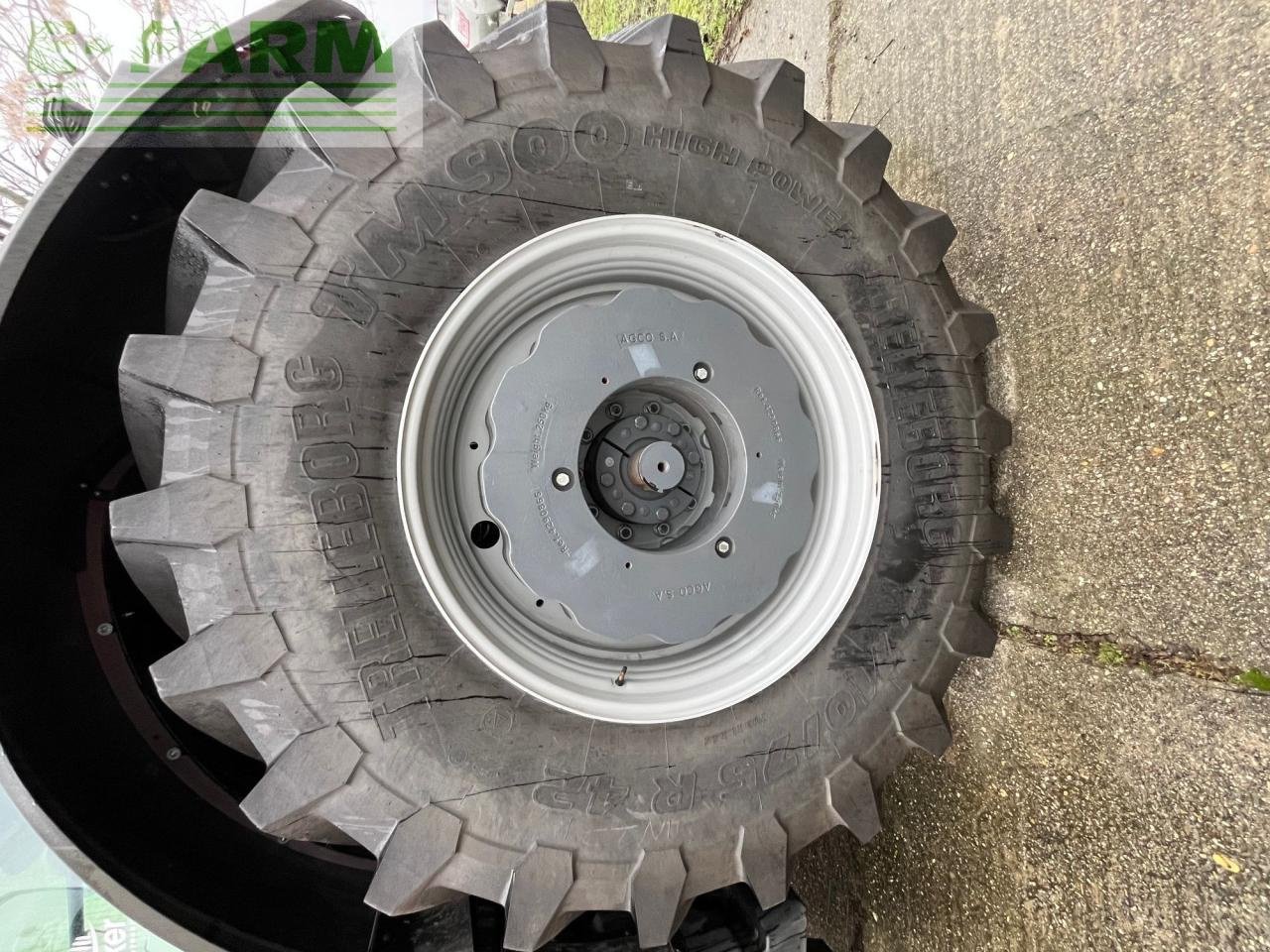 Traktor Türe ait Massey Ferguson 8740S Dyna-VT, Gebrauchtmaschine içinde Hamburg (resim 4)