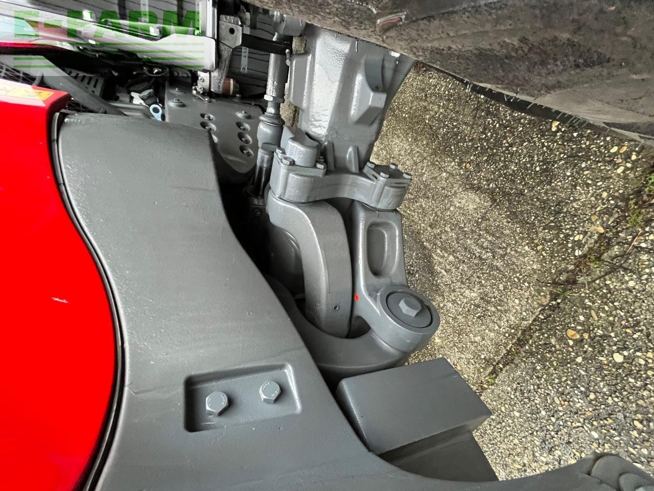 Traktor des Typs Massey Ferguson 8740S Dyna-VT, Gebrauchtmaschine in Hamburg (Bild 8)