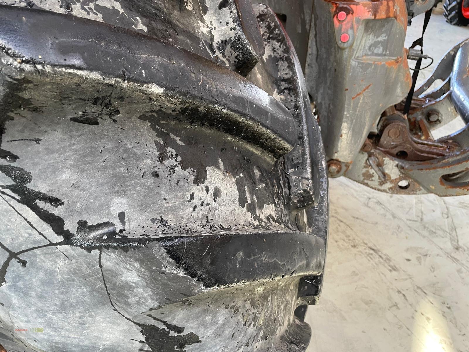 Traktor des Typs Massey Ferguson 8740S Versteigerung ab-auction, Gebrauchtmaschine in Langenau (Bild 2)