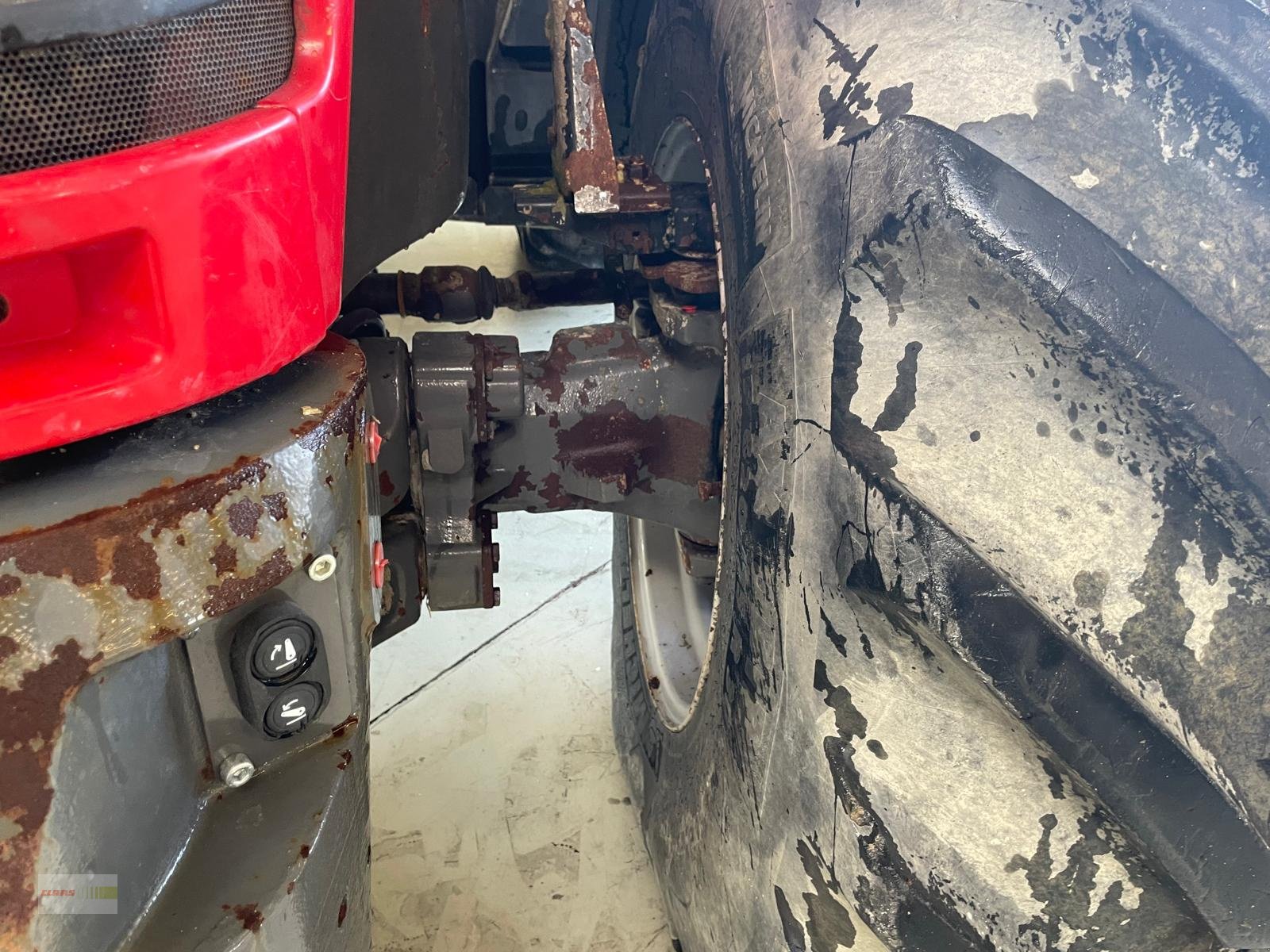 Traktor des Typs Massey Ferguson 8740S Versteigerung ab-auction, Gebrauchtmaschine in Langenau (Bild 5)