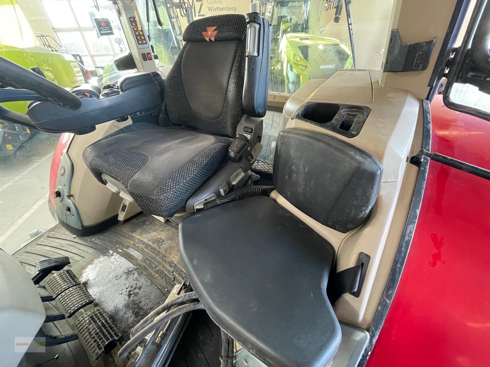 Traktor des Typs Massey Ferguson 8740S Versteigerung ab-auction, Gebrauchtmaschine in Langenau (Bild 17)