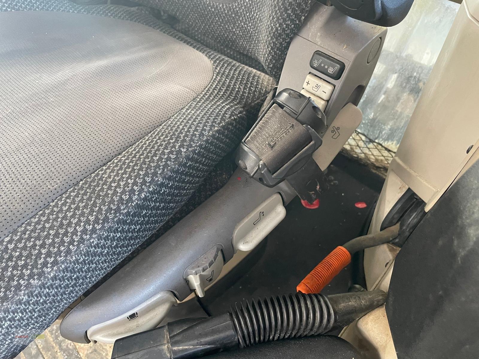 Traktor des Typs Massey Ferguson 8740S Versteigerung ab-auction, Gebrauchtmaschine in Langenau (Bild 18)