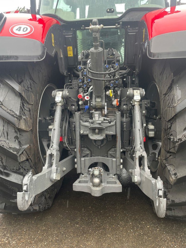 Traktor des Typs Massey Ferguson 8740S, Gebrauchtmaschine in Schaffhausen (Bild 5)