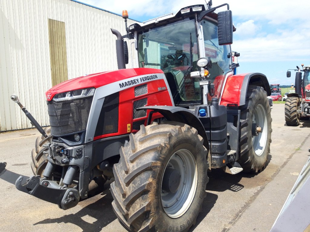 Traktor типа Massey Ferguson 8S 205 D 7 EXCLUSIVE, Gebrauchtmaschine в BRAS SUR MEUSE (Фотография 1)