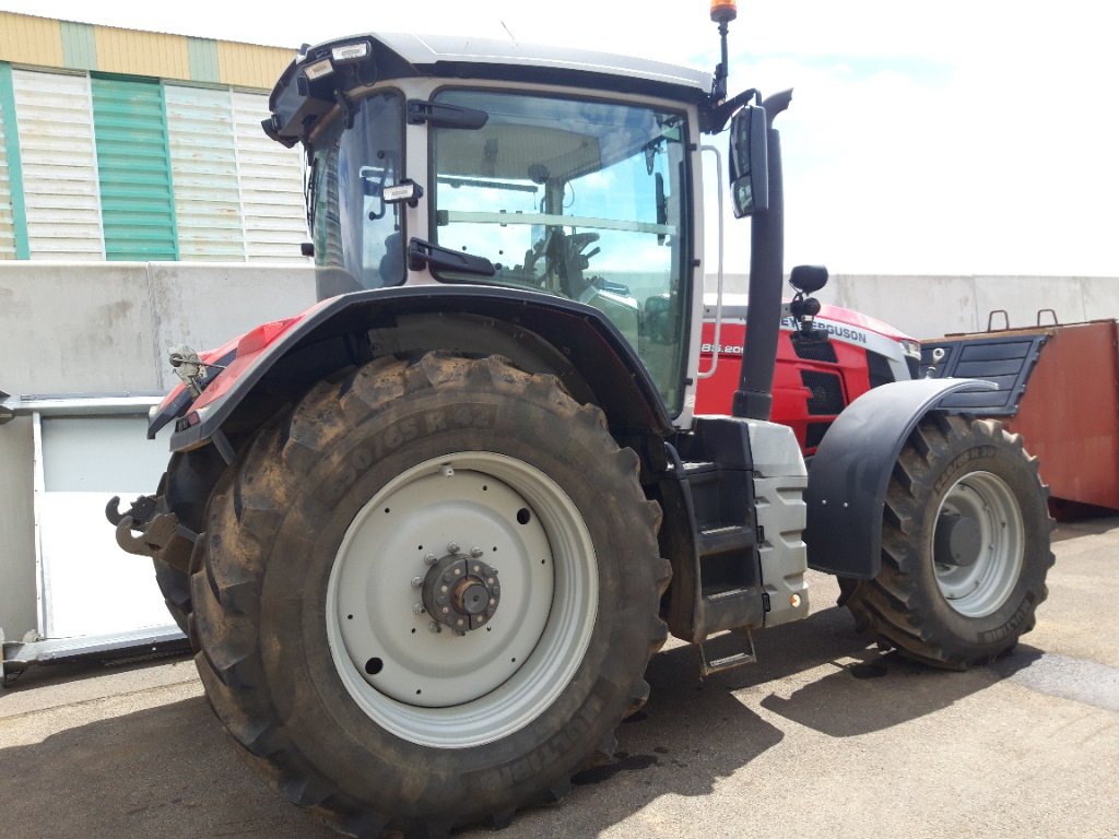 Traktor типа Massey Ferguson 8S 205 D 7 EXCLUSIVE, Gebrauchtmaschine в BRAS SUR MEUSE (Фотография 3)