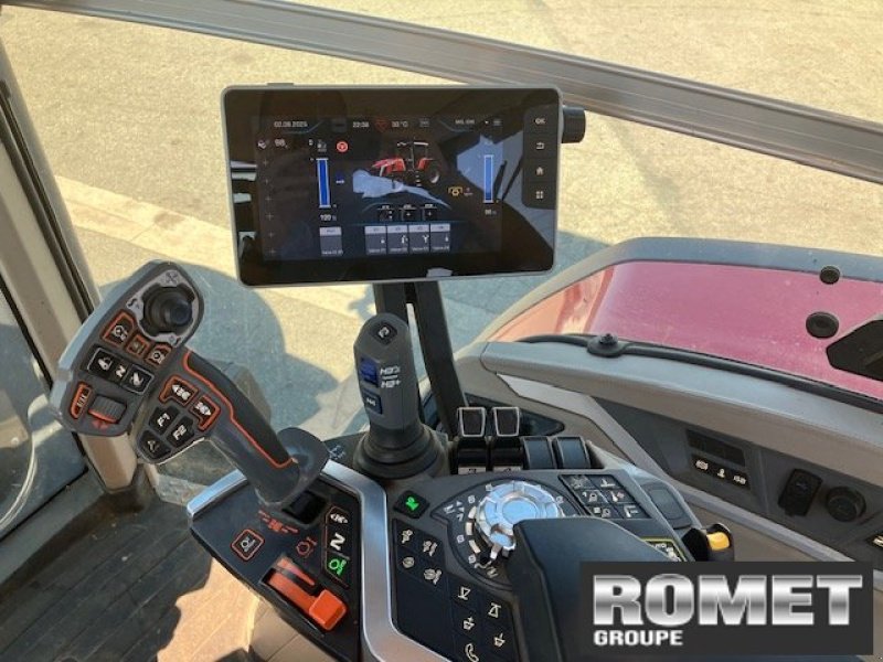 Traktor typu Massey Ferguson 8S-245 D7 EX, Gebrauchtmaschine v Gennes sur glaize (Obrázek 10)