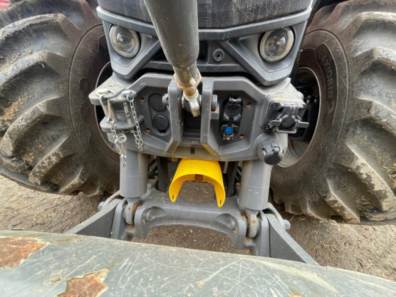 Traktor za tip Massey Ferguson 8S 265 D 7 EXCLUSIVE, Gebrauchtmaschine u BRAS SUR MEUSE (Slika 4)