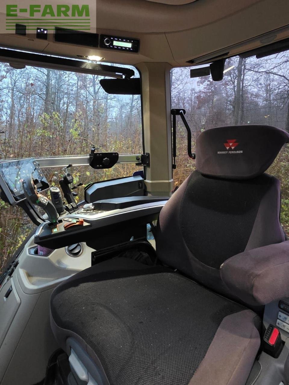 Traktor от тип Massey Ferguson 8S 265  Dyna E Power, Gebrauchtmaschine в Hamburg (Снимка 9)