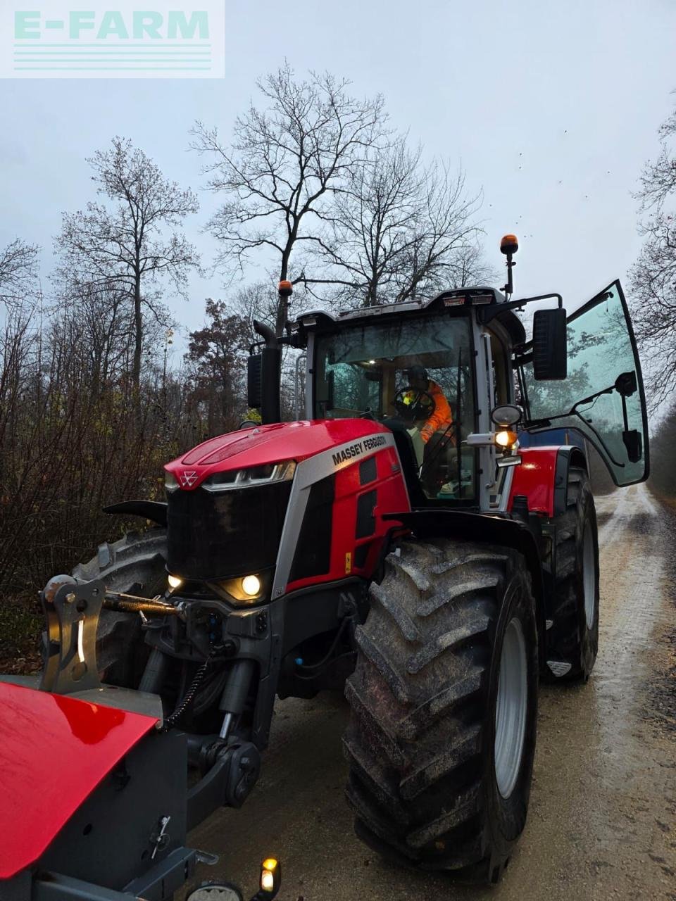 Traktor от тип Massey Ferguson 8S 265  Dyna E Power, Gebrauchtmaschine в Hamburg (Снимка 17)