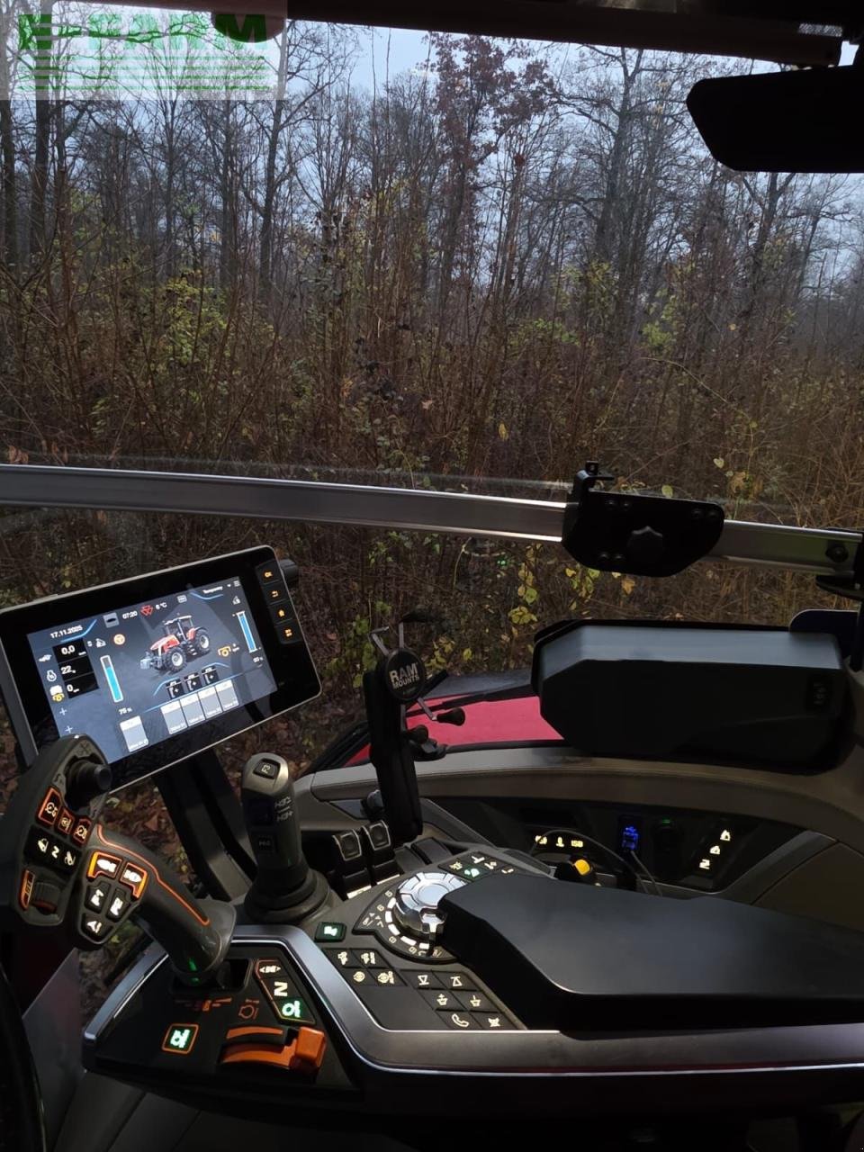 Traktor от тип Massey Ferguson 8S 265  Dyna E Power, Gebrauchtmaschine в Hamburg (Снимка 20)