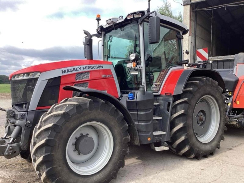 Traktor типа Massey Ferguson 8S 265 e power, Gebrauchtmaschine в Könnern