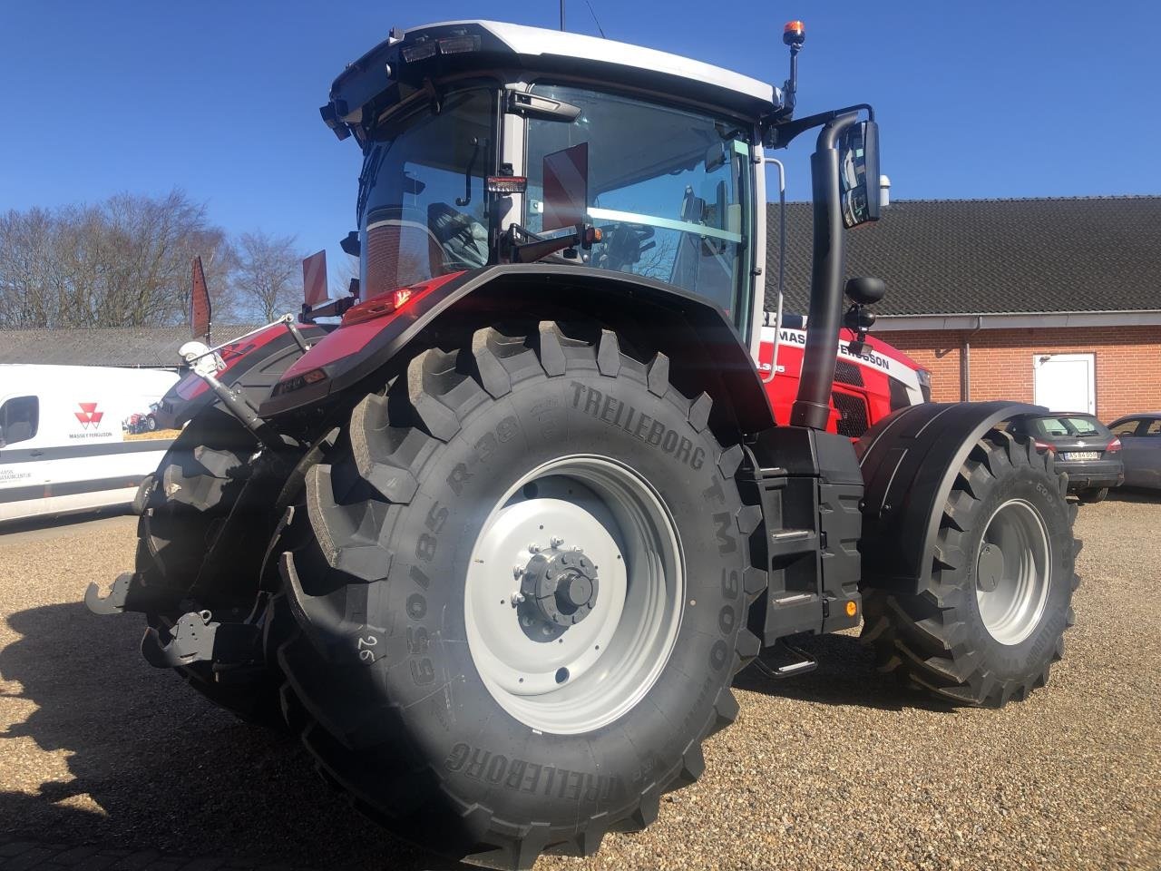 Traktor typu Massey Ferguson 8S. 305 DYNA VT EXCL, Gebrauchtmaschine v Toftlund (Obrázek 2)