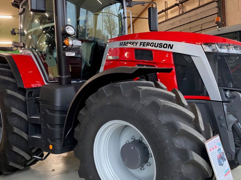 Traktor van het type Massey Ferguson 8S-305 Dyna VT Exclusive, Gebrauchtmaschine in Ringe