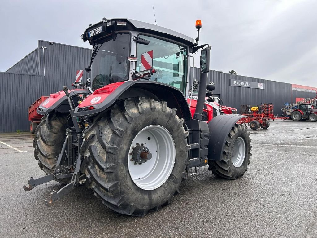 Traktor des Typs Massey Ferguson 8S.205 D7, Gebrauchtmaschine in JOSSELIN (Bild 3)