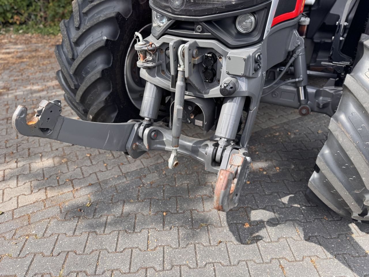 Traktor от тип Massey Ferguson 8s.205 Dyna7 Exclusive, Gebrauchtmaschine в Achterveld (Снимка 3)