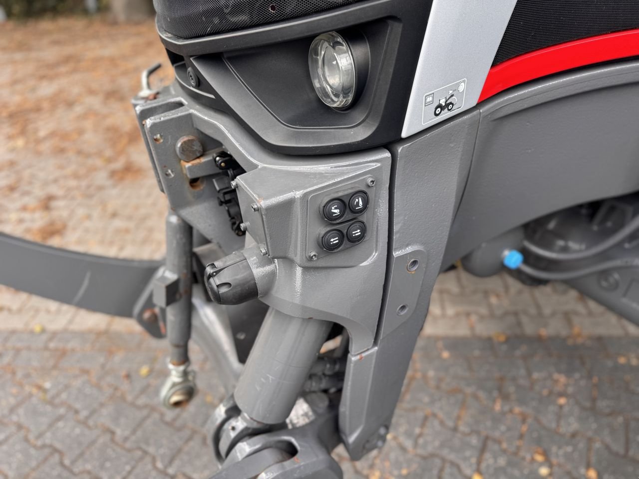 Traktor van het type Massey Ferguson 8s.205 Dyna7 Exclusive, Gebrauchtmaschine in Achterveld (Foto 4)