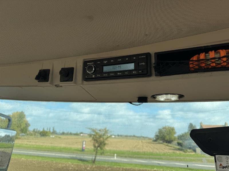 Traktor tipa Massey Ferguson 8S205, Gebrauchtmaschine u Richebourg (Slika 11)