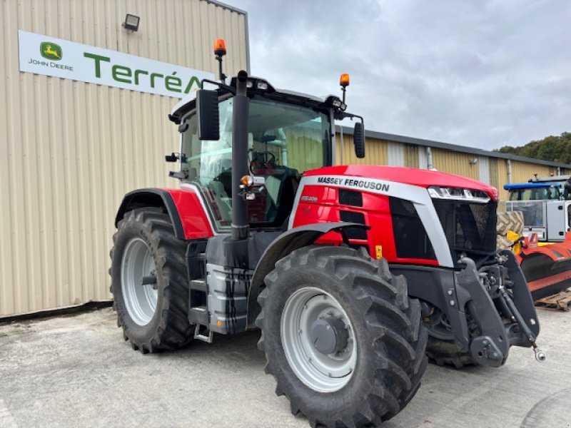 Traktor Türe ait Massey Ferguson 8S.205, Gebrauchtmaschine içinde VOUZIERS (resim 7)