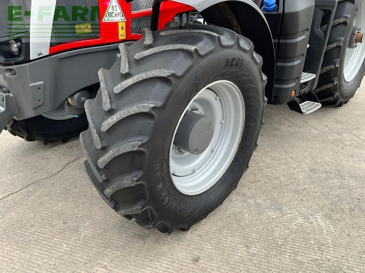 Traktor of the type Massey Ferguson 8s.225 dyna e power tractor (st24558), Gebrauchtmaschine in SHAFTESBURY (Picture 15)