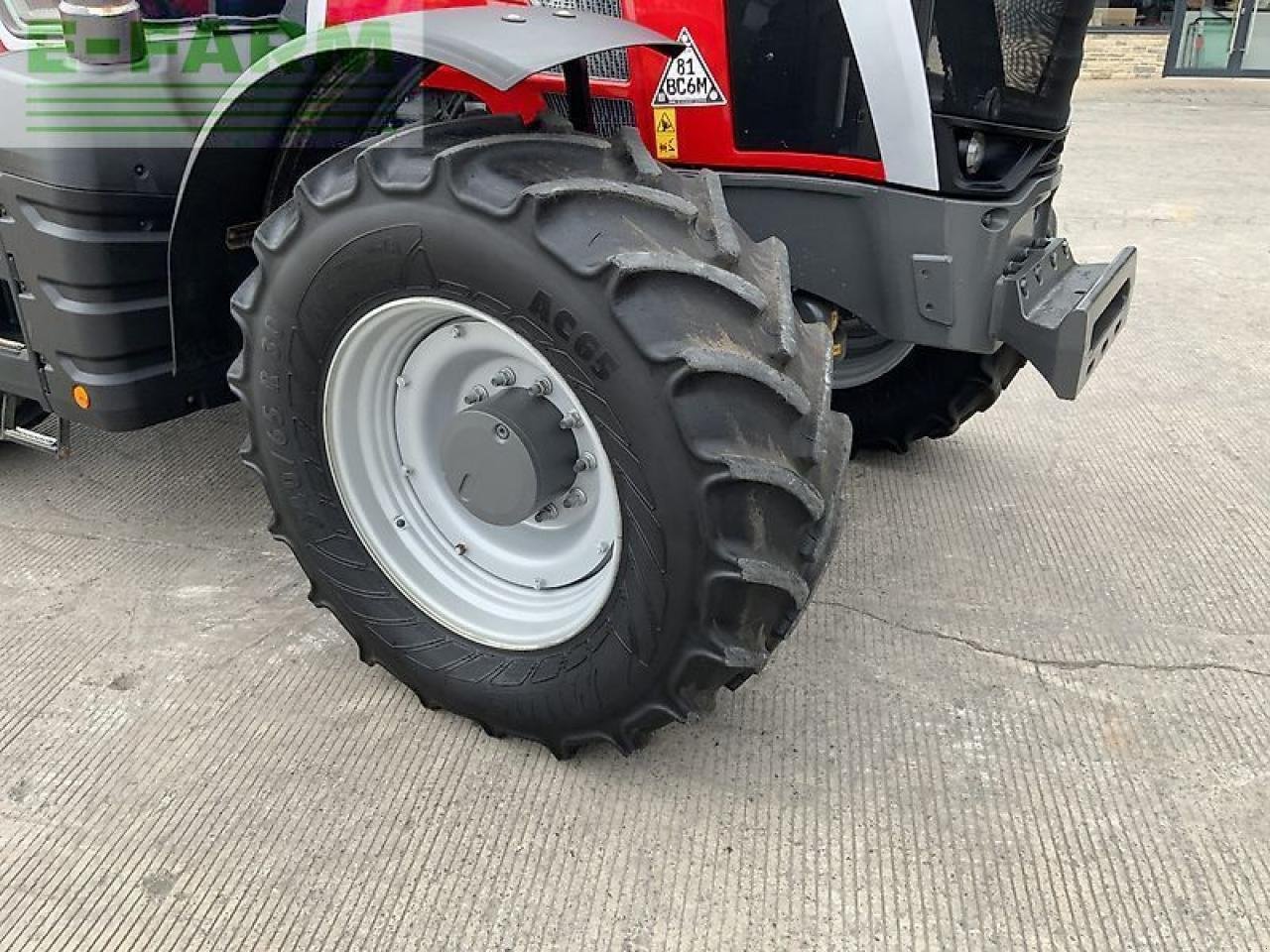 Traktor van het type Massey Ferguson 8s.225 dyna e power tractor (st24558), Gebrauchtmaschine in SHAFTESBURY (Foto 12)