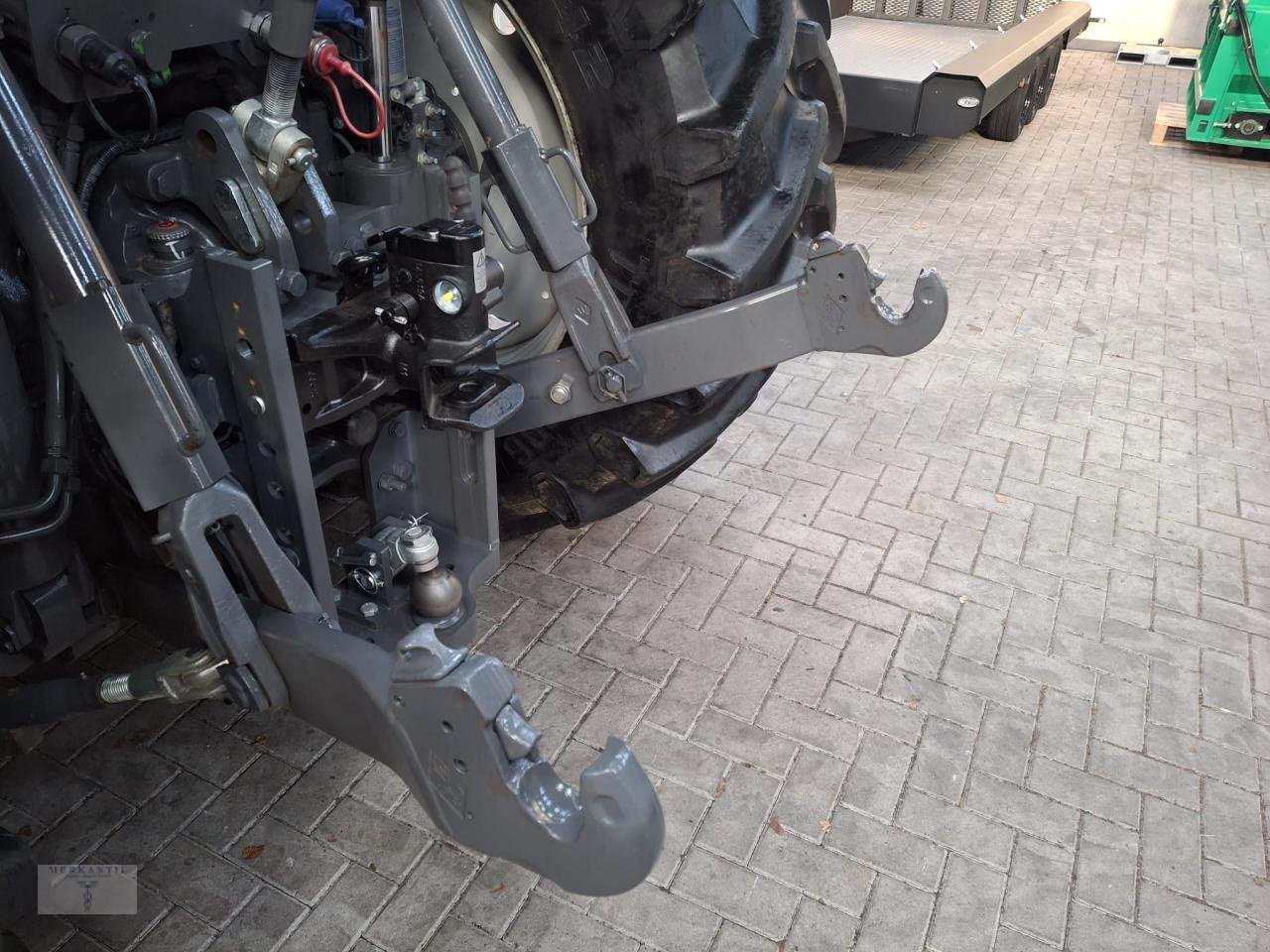 Traktor Türe ait Massey Ferguson 8S.225, Gebrauchtmaschine içinde Pragsdorf (resim 5)