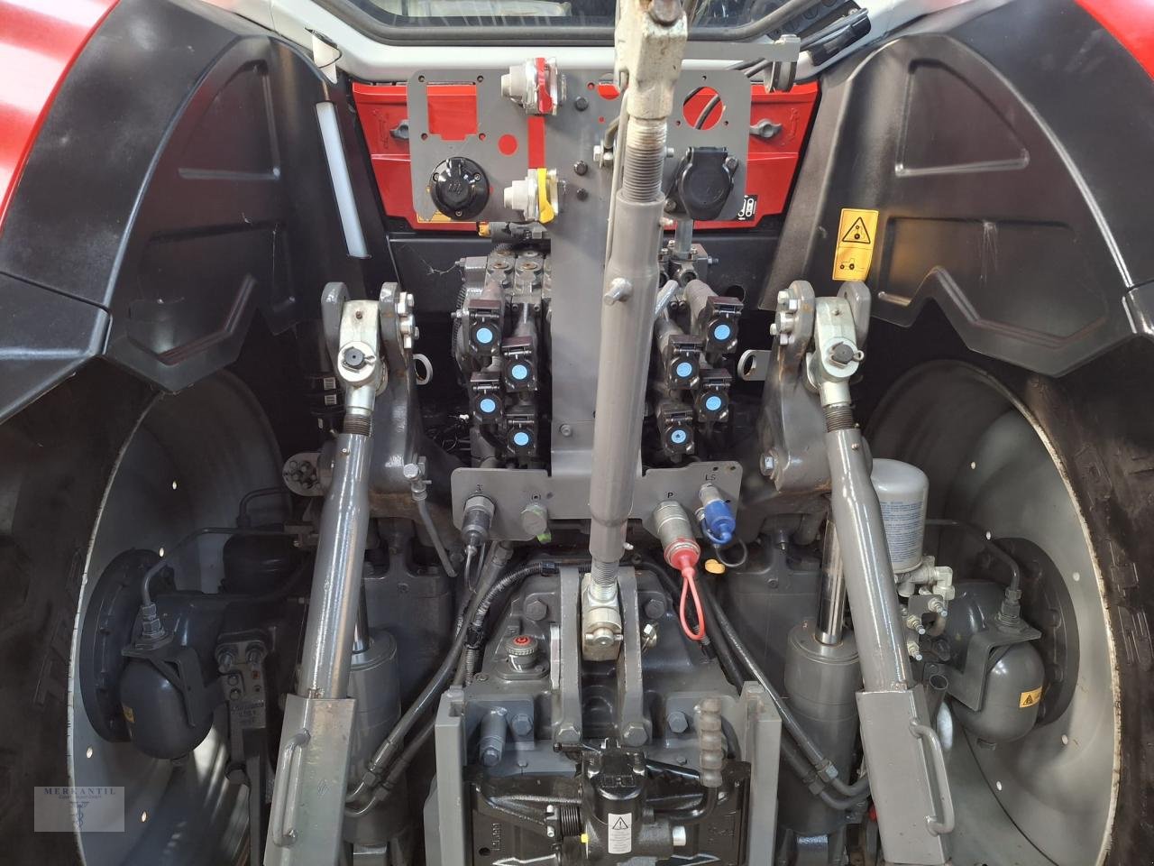 Traktor Türe ait Massey Ferguson 8S.225, Gebrauchtmaschine içinde Pragsdorf (resim 11)