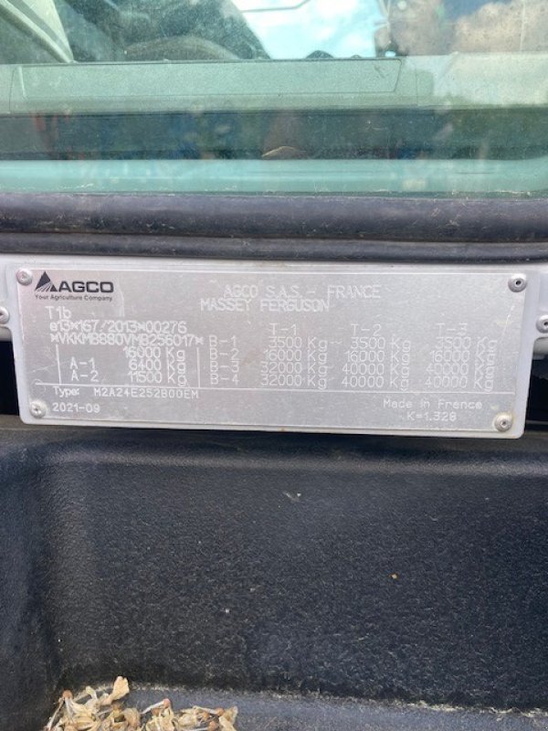 Traktor des Typs Massey Ferguson 8S.245 Dyna E-Power Excl, Gebrauchtmaschine in Gadenstedt (Bild 8)