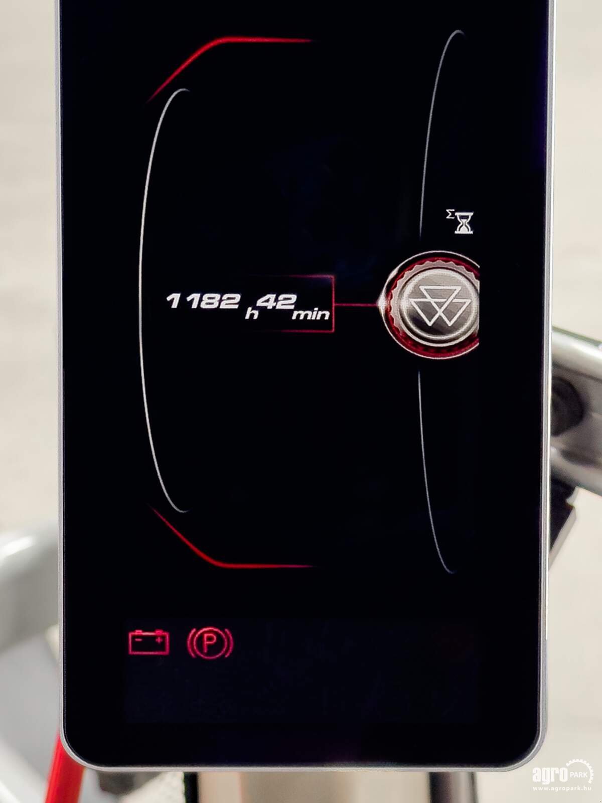 Traktor typu Massey Ferguson 8S.245 EXD7, Gebrauchtmaschine v Csengele (Obrázek 10)