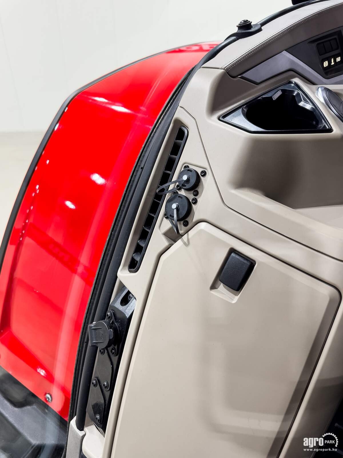 Traktor typu Massey Ferguson 8S.245 EXD7, Gebrauchtmaschine v Csengele (Obrázek 25)