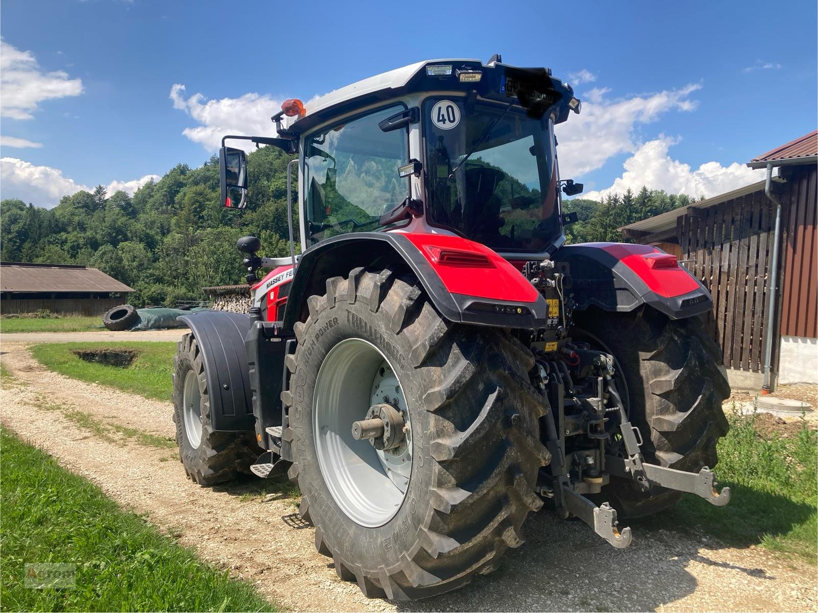 Traktor типа Massey Ferguson 8S.265 DYNA E-POWER, Gebrauchtmaschine в Münsingen (Фотография 3)