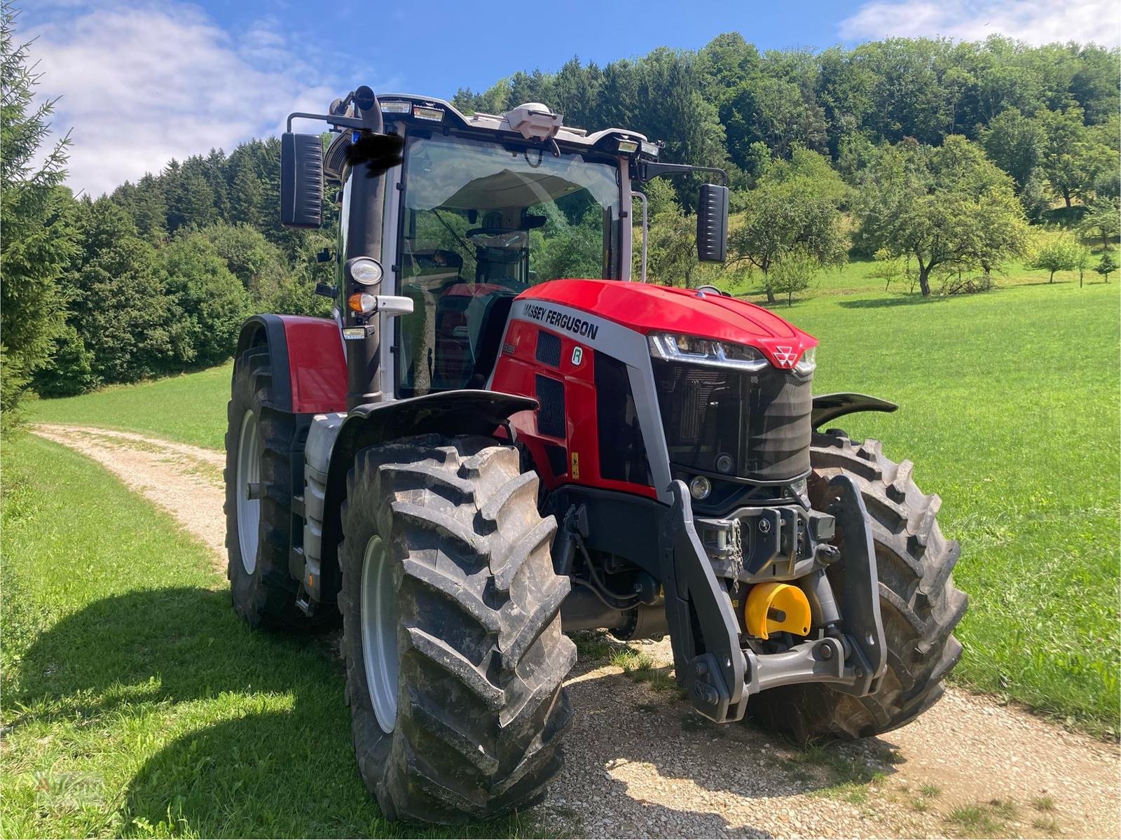 Traktor типа Massey Ferguson 8S.265 DYNA E-POWER, Gebrauchtmaschine в Münsingen (Фотография 10)