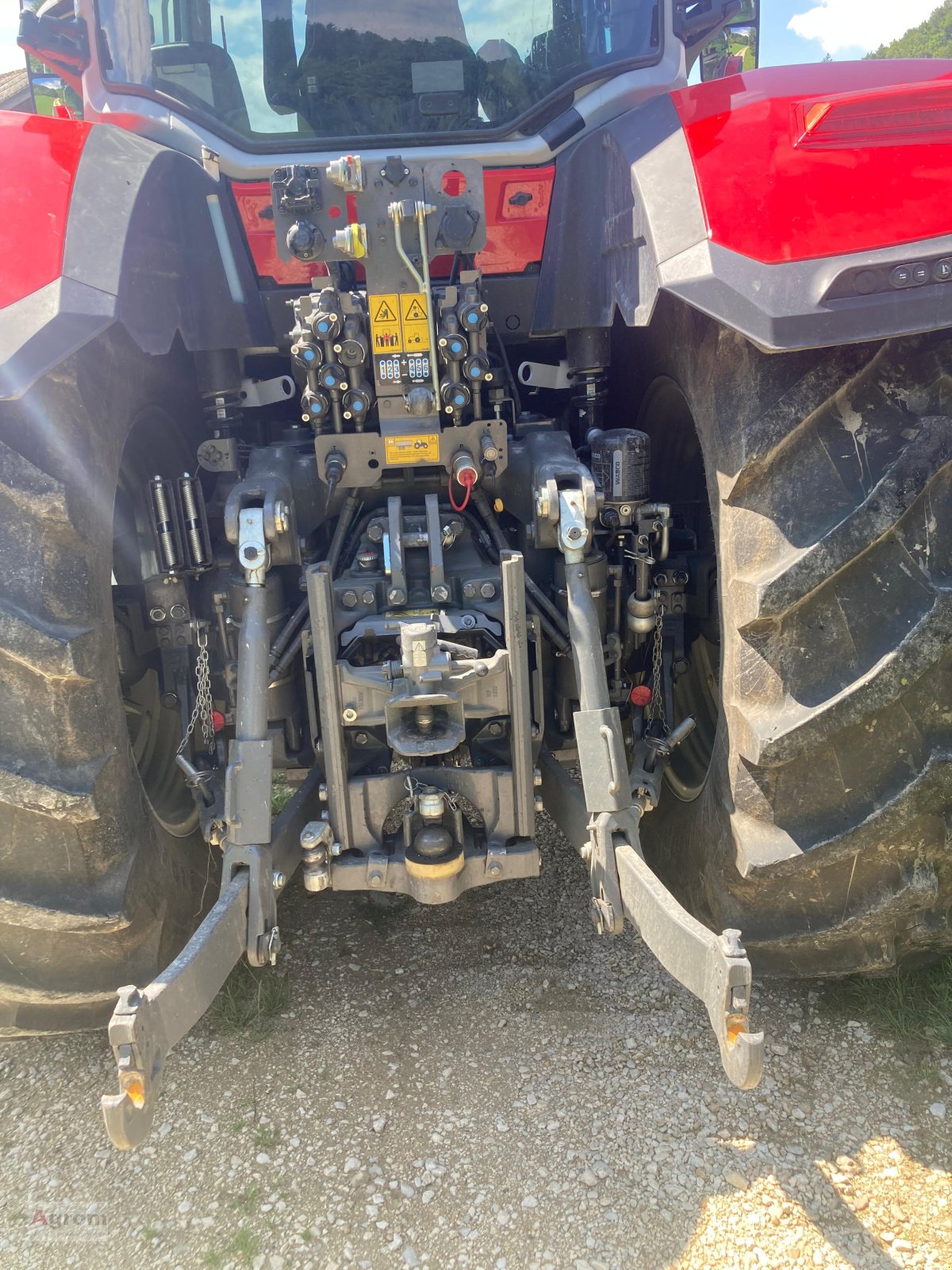 Traktor типа Massey Ferguson 8S.265 DYNA E-POWER, Gebrauchtmaschine в Münsingen (Фотография 14)