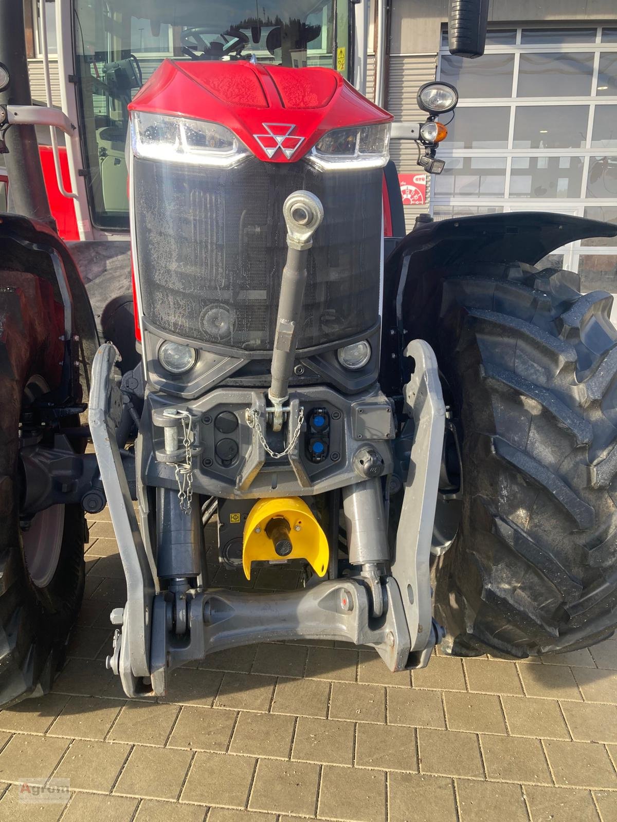 Traktor vrste Massey Ferguson 8S.265 DYNA E-POWER, Gebrauchtmaschine v Münsingen (Slika 7)