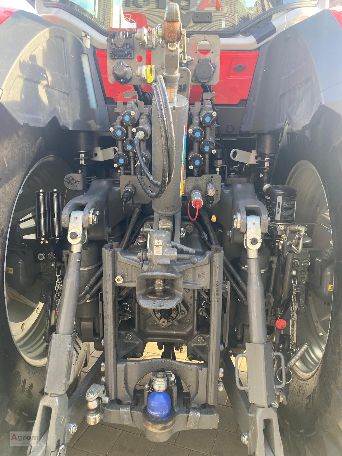 Traktor vrste Massey Ferguson 8S.265 DYNA E-POWER, Gebrauchtmaschine v Münsingen (Slika 19)