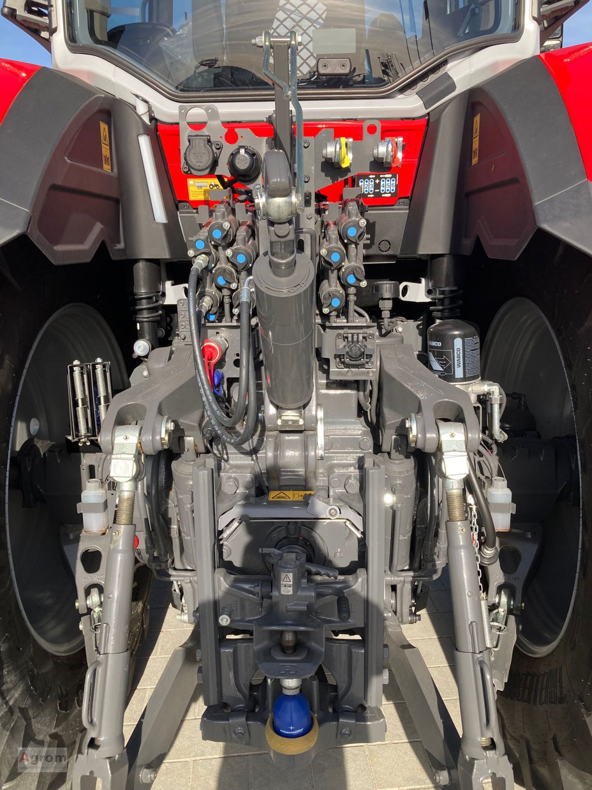 Traktor tipa Massey Ferguson 8S.265 Dyna VT, Neumaschine u Münsingen (Slika 15)