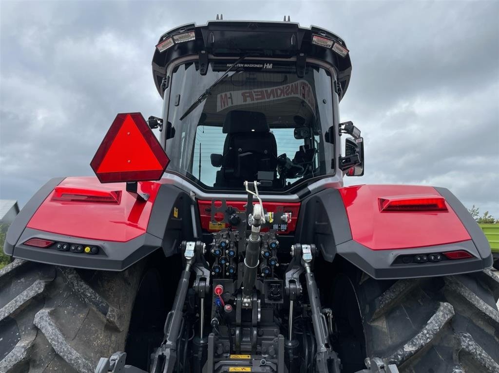 Traktor от тип Massey Ferguson 8S.305 Dyna VT Demo kørt 230 timer, Gebrauchtmaschine в Hadsten (Снимка 12)