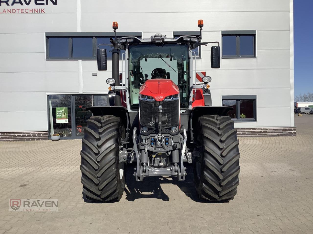 Traktor des Typs Massey Ferguson 8S.305 Dyna-VT Exclusive, Neumaschine in Sulingen (Bild 8)