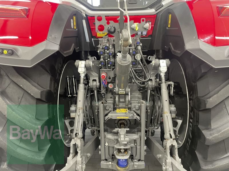 Traktor tip Massey Ferguson 8S.305 Dyna-VT Exclusive, Gebrauchtmaschine in Manching (Poză 8)