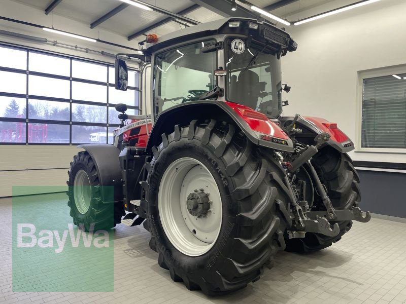 Traktor tip Massey Ferguson 8S.305 Dyna-VT Exclusive, Gebrauchtmaschine in Manching (Poză 9)