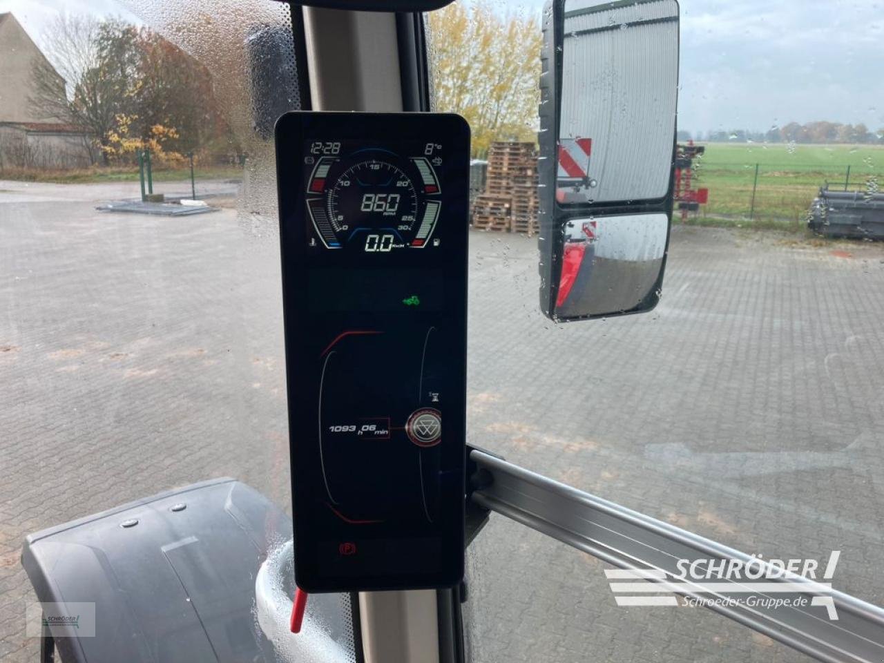 Traktor a típus Massey Ferguson 8S.305 DYNA-VT EXCLUSIVE, Neumaschine ekkor: Jerichow - Kleinmangelsdorf (Kép 18)