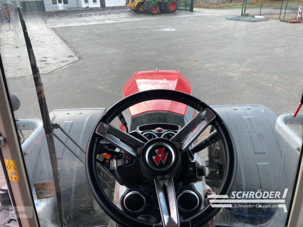 Traktor a típus Massey Ferguson 8S.305 DYNA-VT EXCLUSIVE, Neumaschine ekkor: Jerichow - Kleinmangelsdorf (Kép 19)