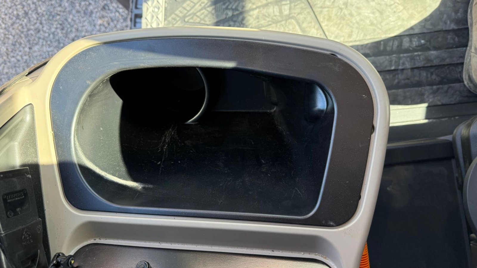 Traktor типа Massey Ferguson 8S.305 Dyna VT, Gebrauchtmaschine в Hadsten (Фотография 23)